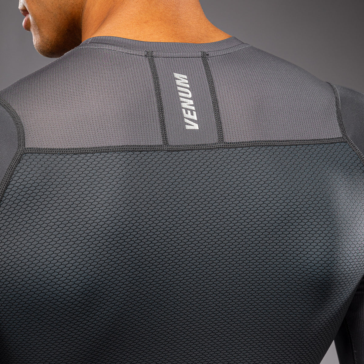 Venum G-Fit Scale Long Sleeve Rashguard - Grey