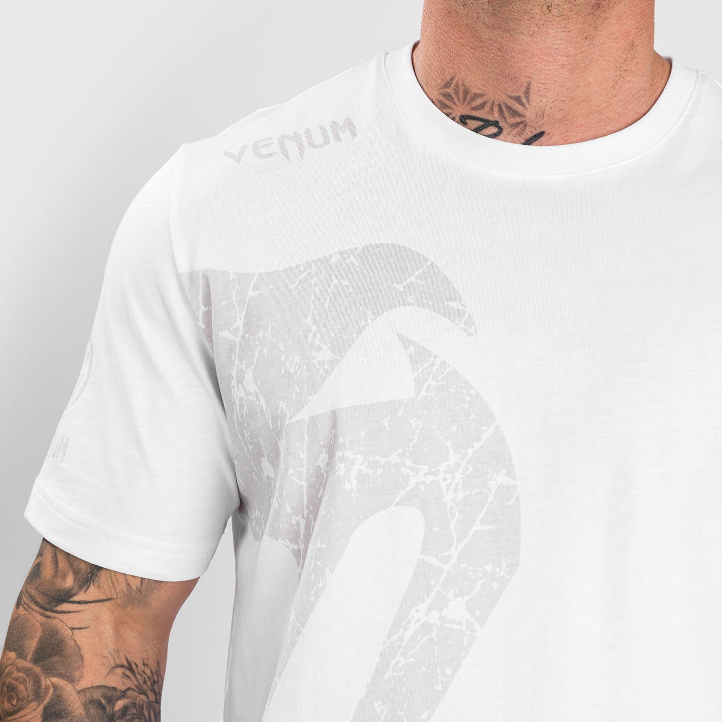Venum Giant T-shirt Regular Fit - White