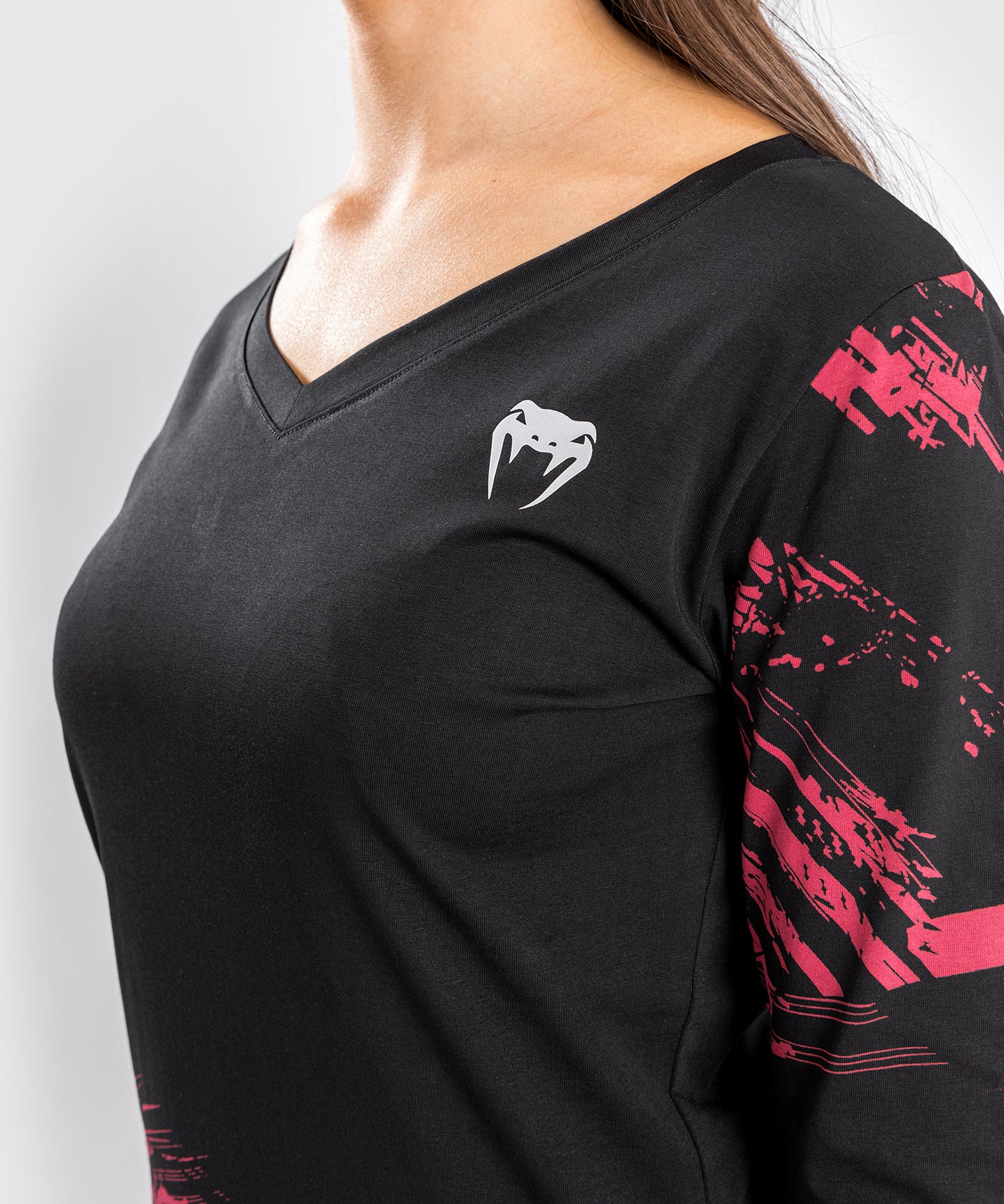 UFC Venum Authentic Fight Week Women’s 2.0 Long Sleeve T-Shirt - Black/Red