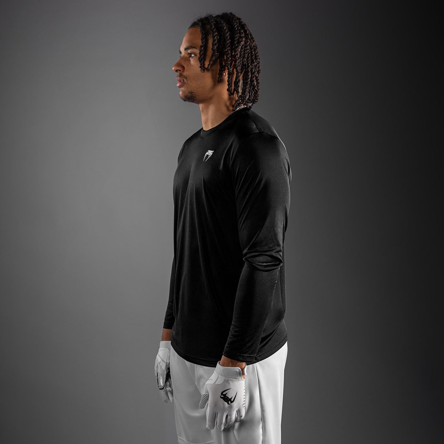 Venum Lineup Performance Long Sleeve T-Shirt - Black/White