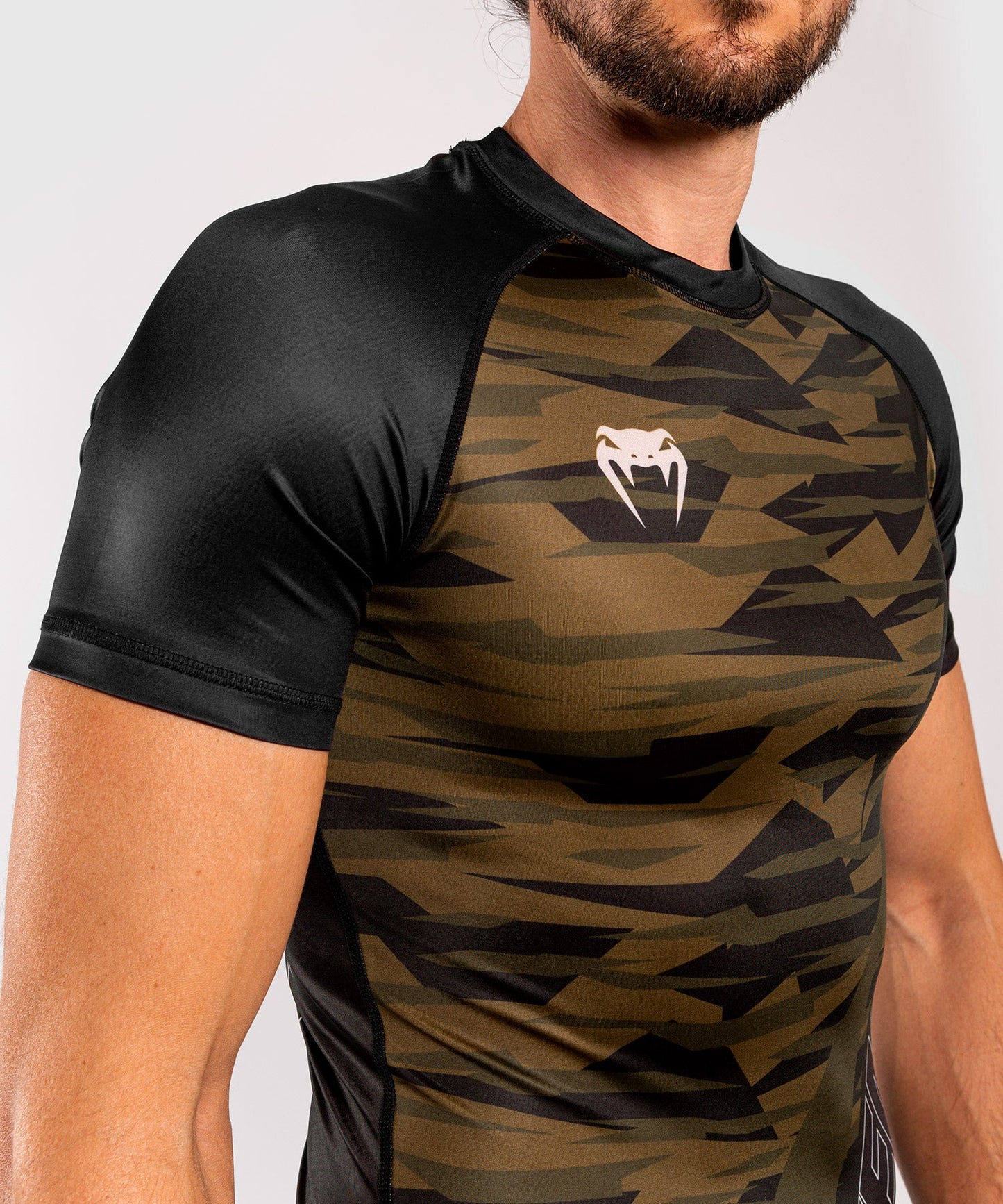 Venum Contender 5.0 Rashguard - Short sleeves - Khaki camo