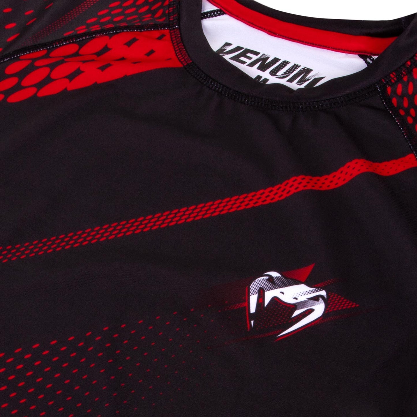 Venum Rapid Rashguard - Long Sleeves - Black/Red