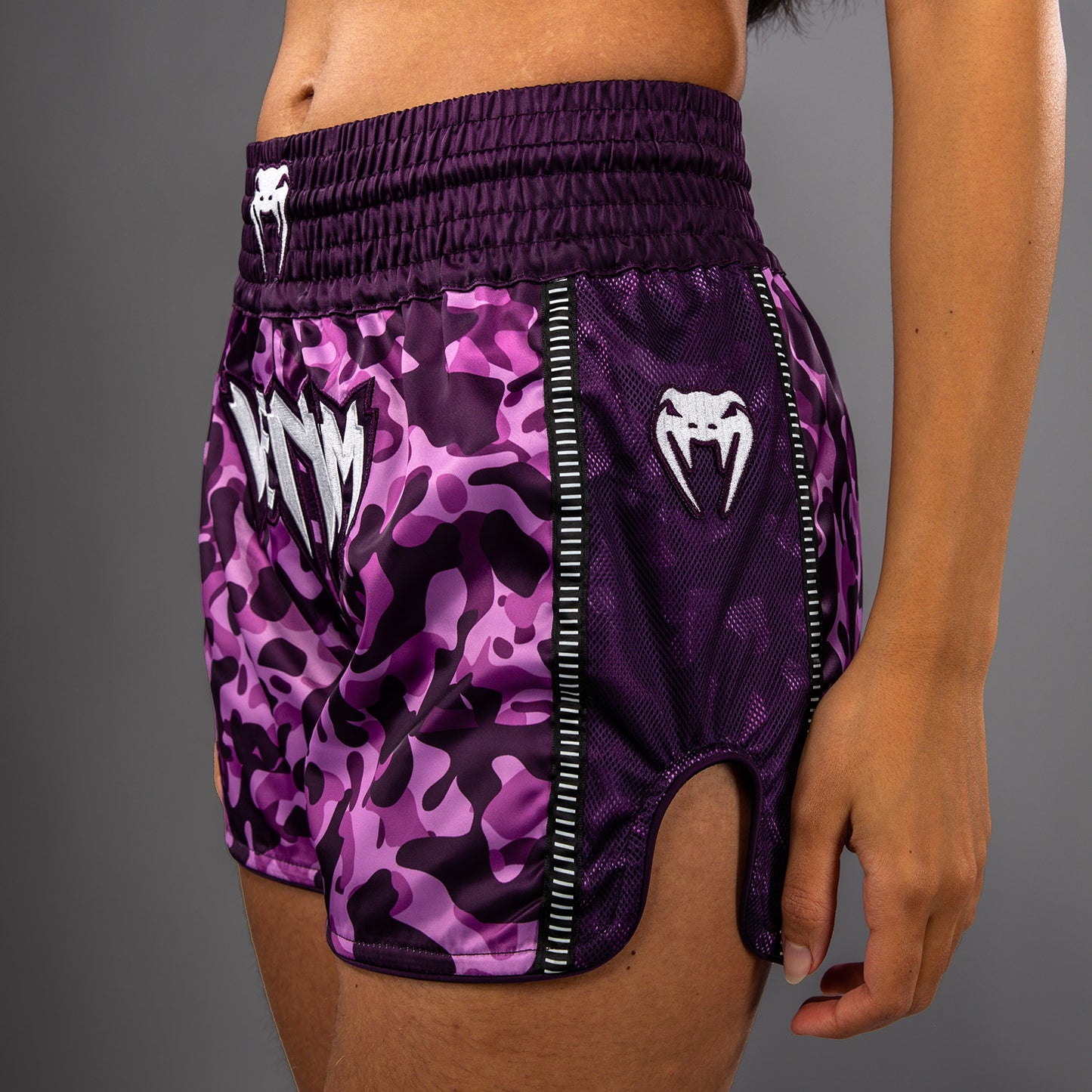 Venum Iris Muay Thai Shorts - Plum/pink