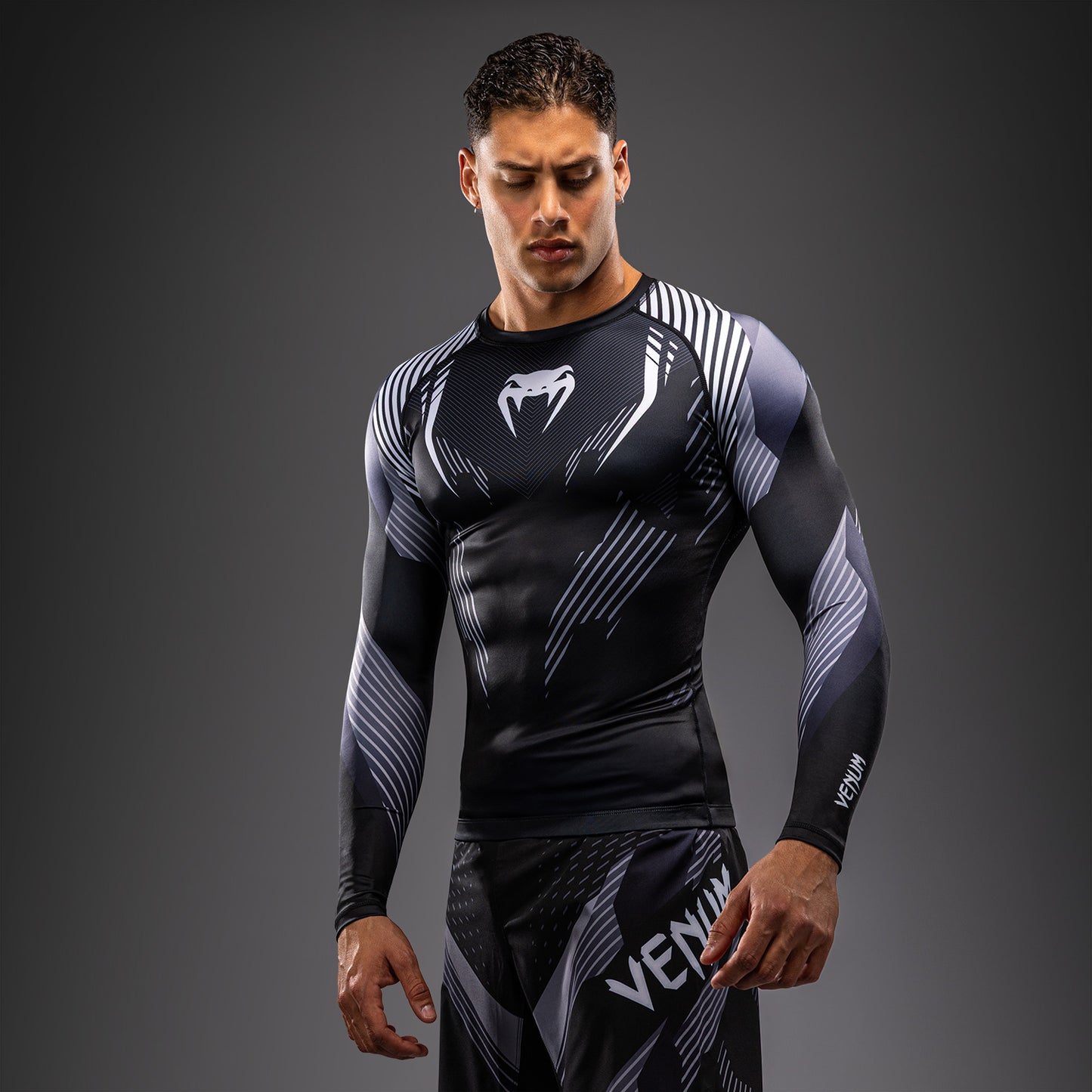 Venum No-Gi 6.0 Long Sleeve Rashguard - Black/White