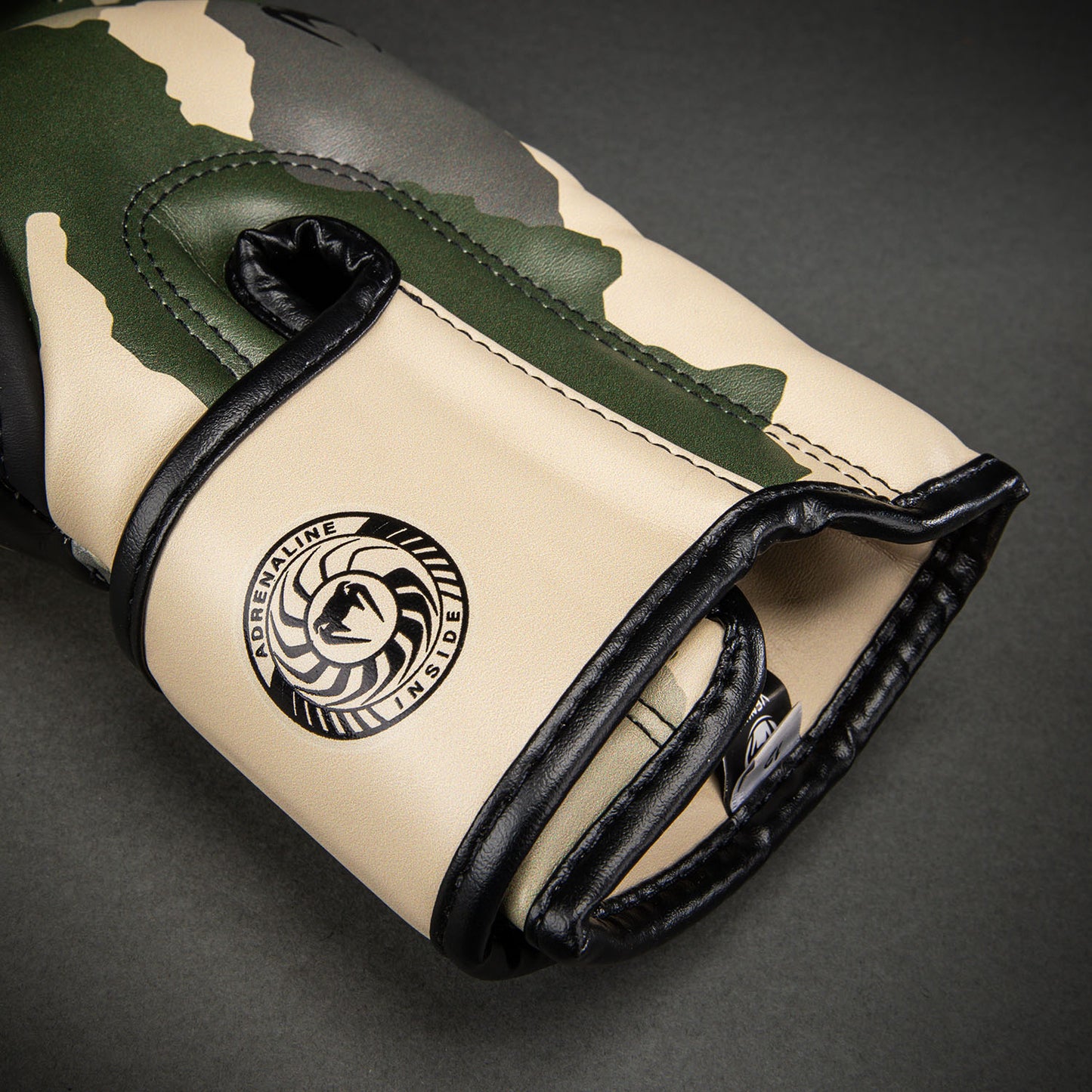 Venum Elite Camo Boxing Gloves - Khaki/ Off-White
