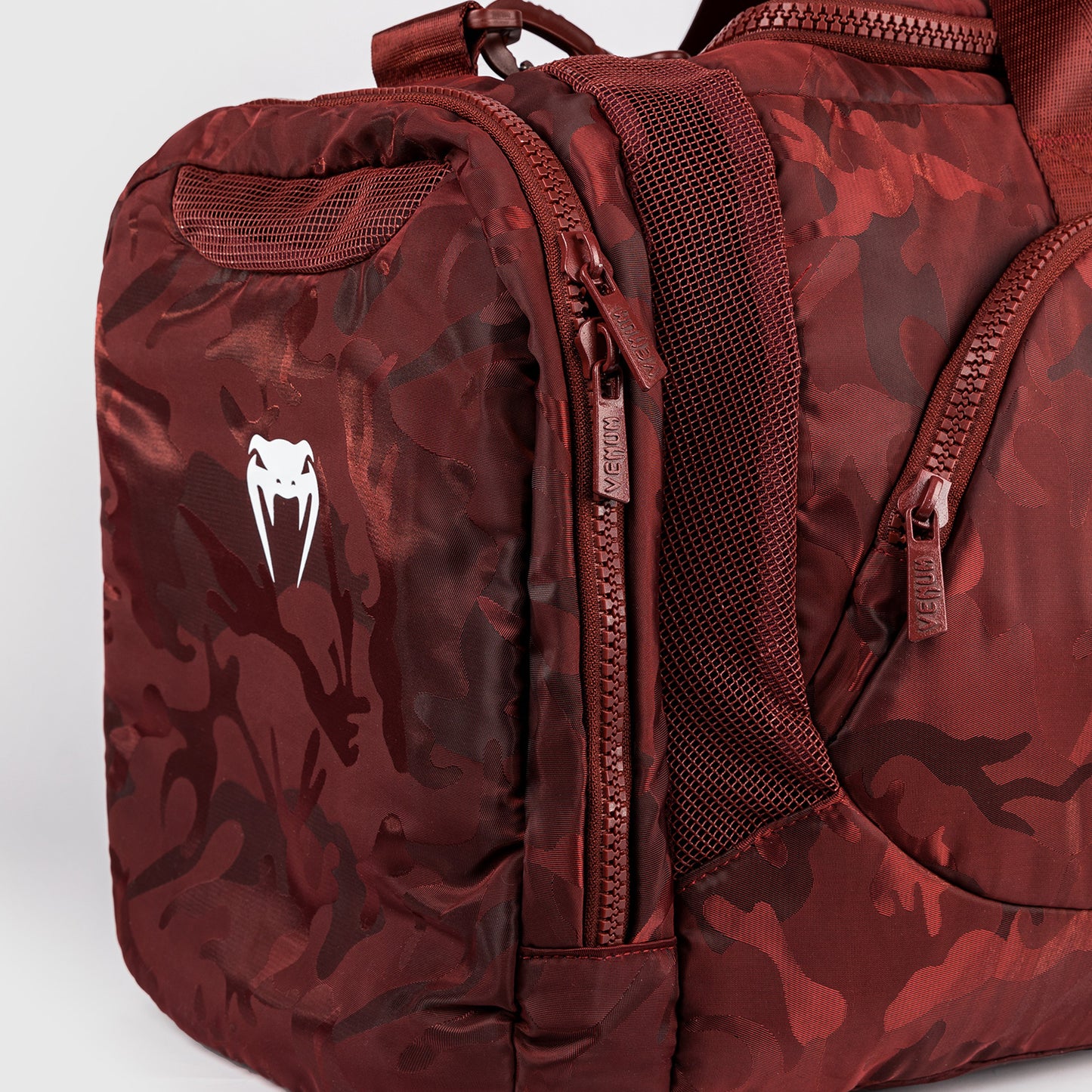 Venum Trainer Lite Sports Bag - Camo/Burgundy