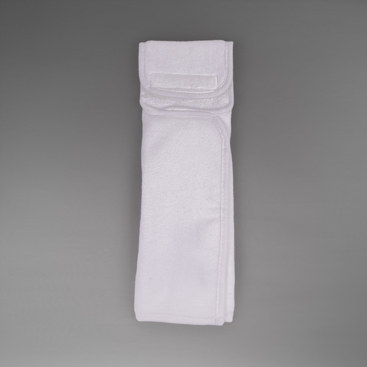 Venum Lineup Football Towel - White/Black
