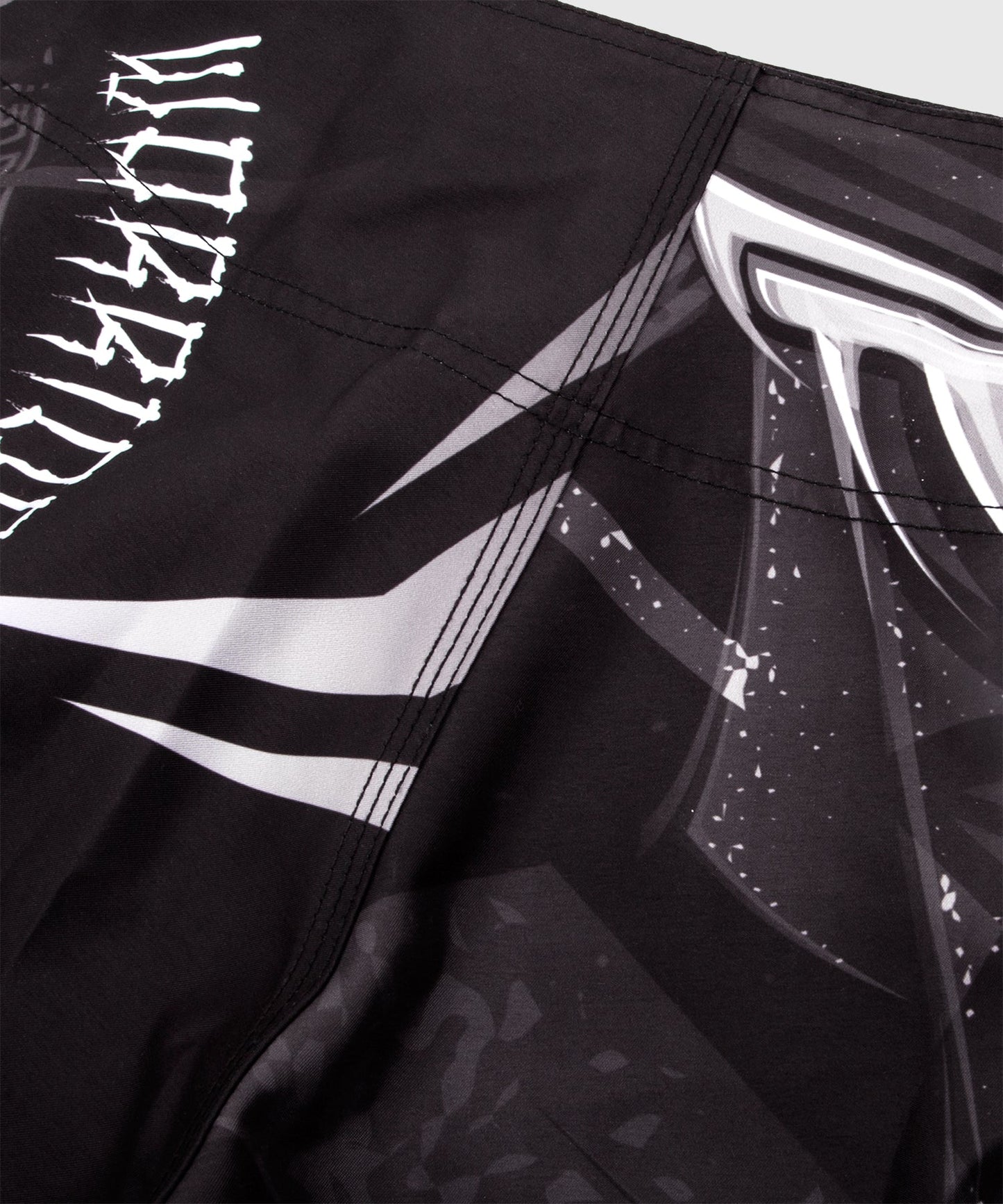 Venum Gladiator 3.0 Fightshorts - Black/White