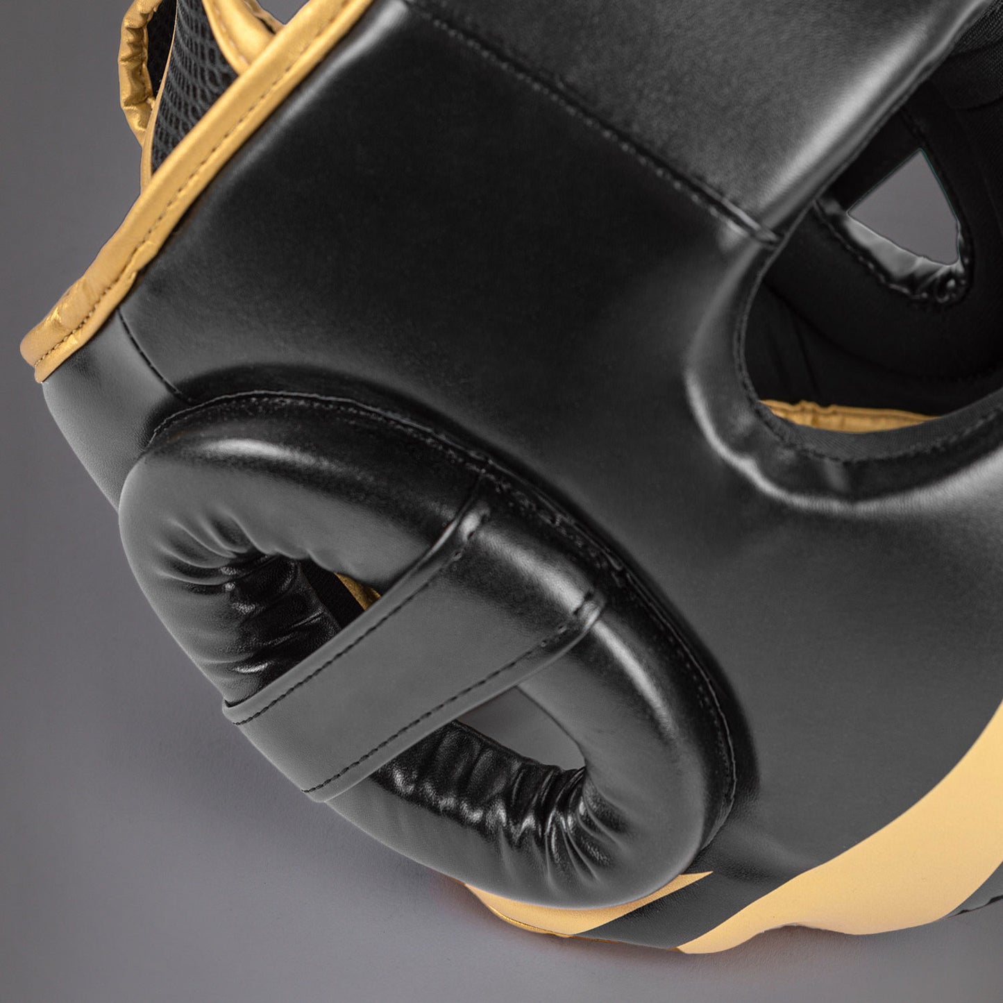 Venum Challenger Headgear - Black/Gold