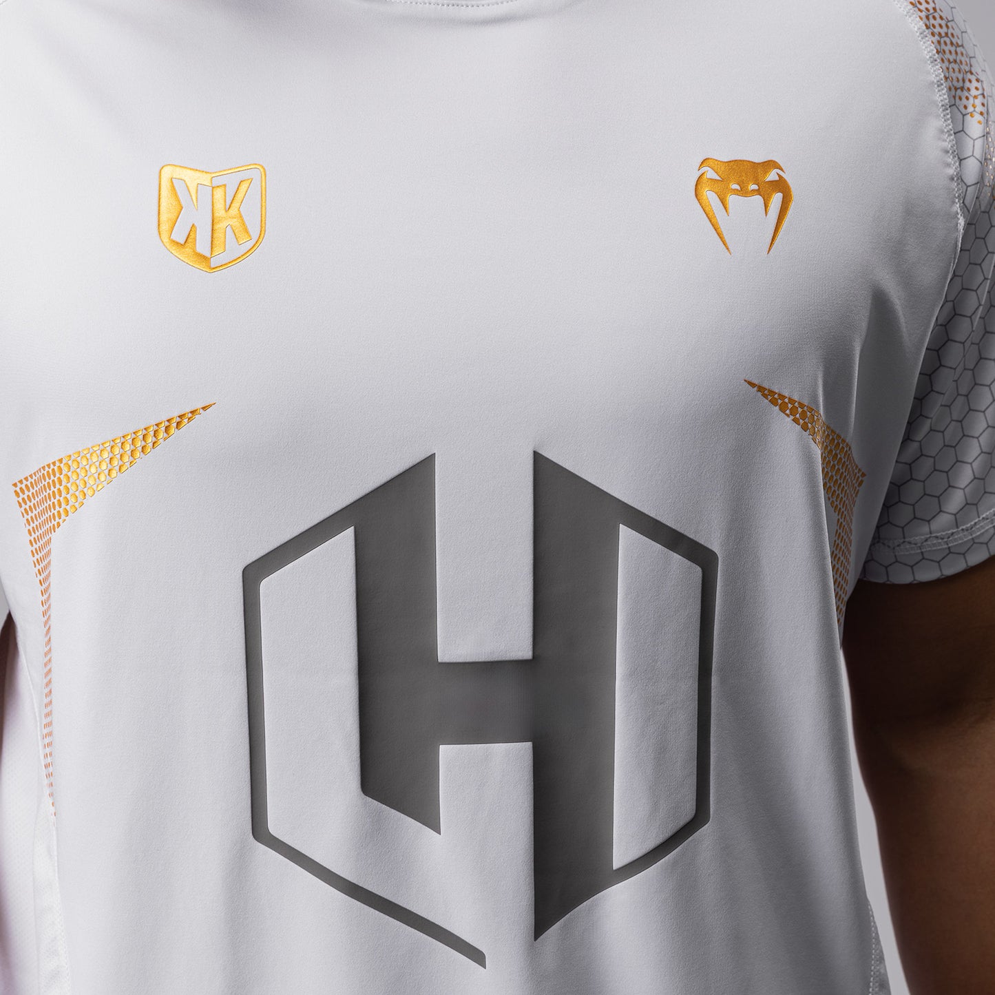 FK x Venum Hexagone MMA T-shirt - White/Gold