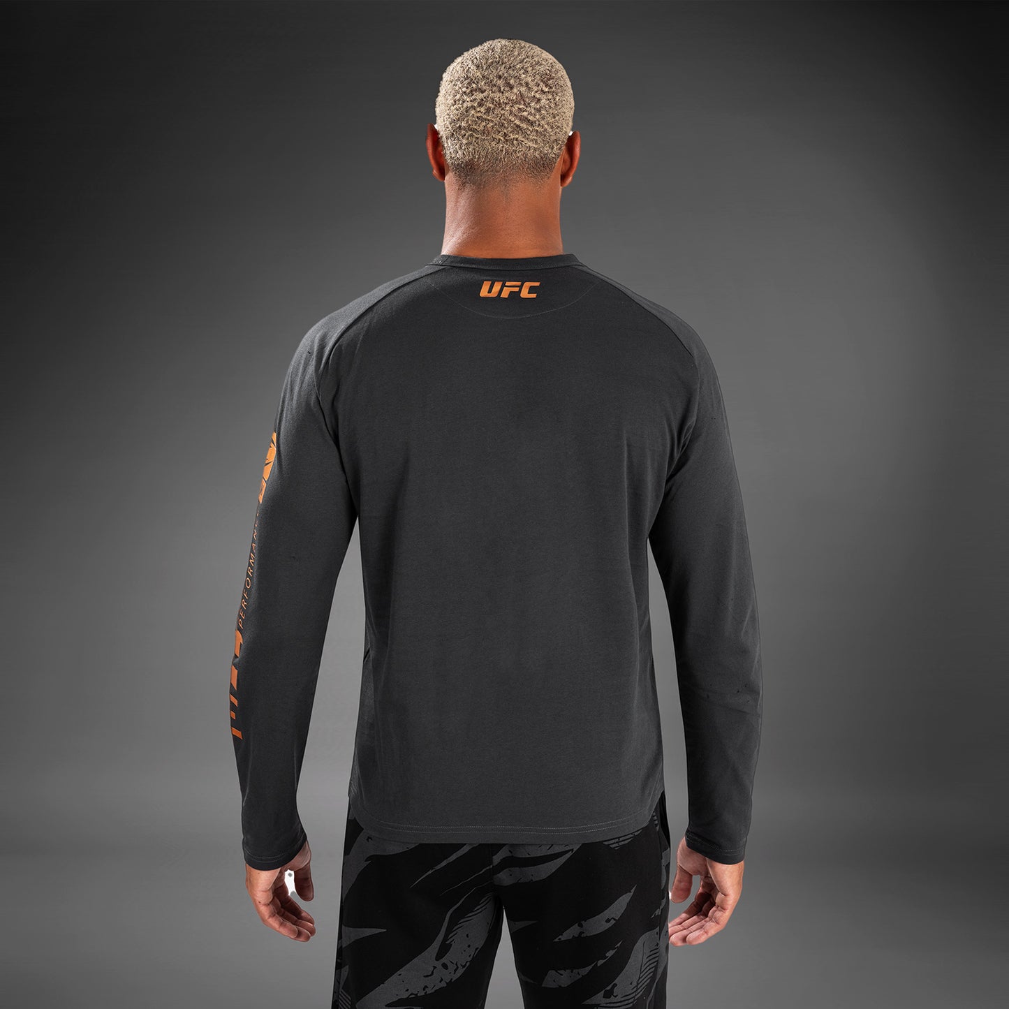 UFC Adrenaline by Venum Fight Week Men’s Long Sleeve T-Shirt - Charcoal Grey
