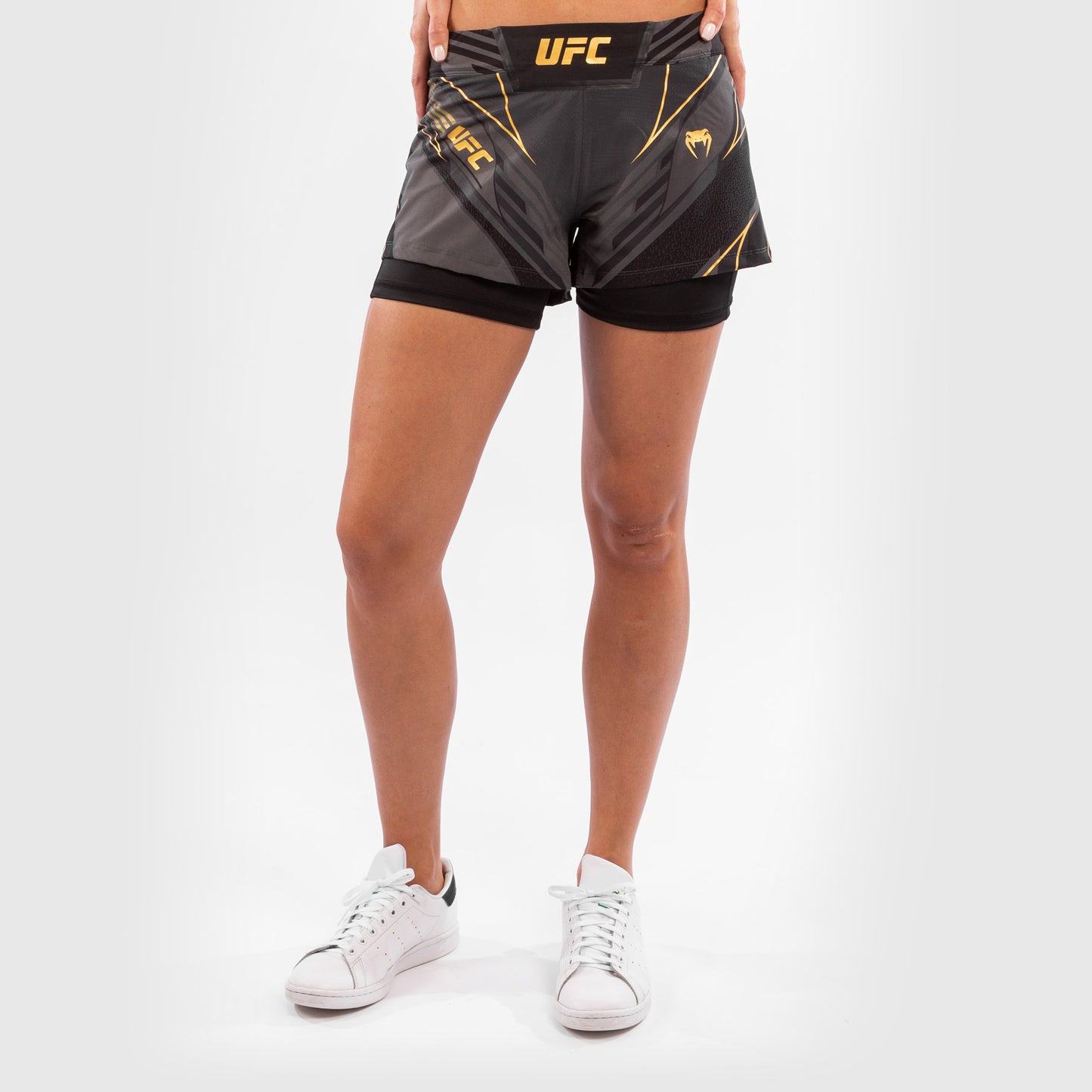 UFC Venum Authentic Fight Night Women's Shorts - Short Fit - Champion