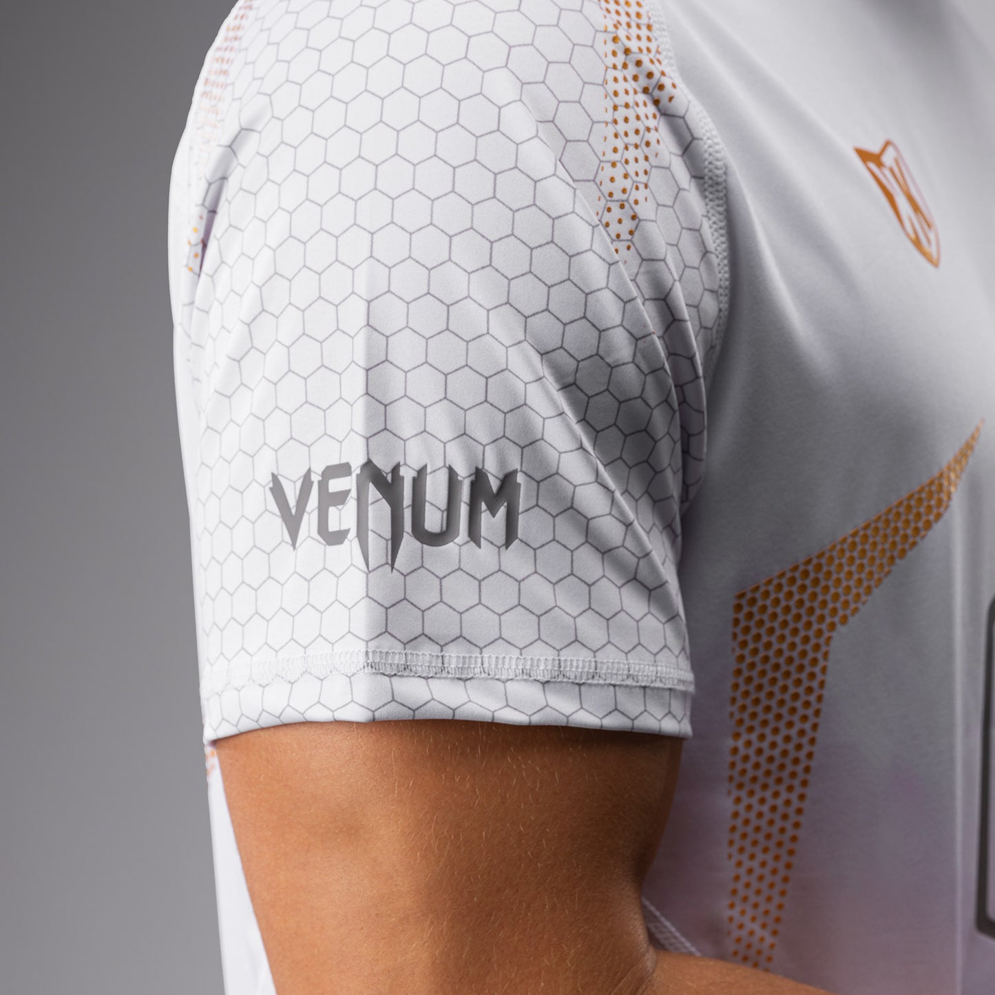 FK x Venum Hexagone MMA T-shirt - White/Gold