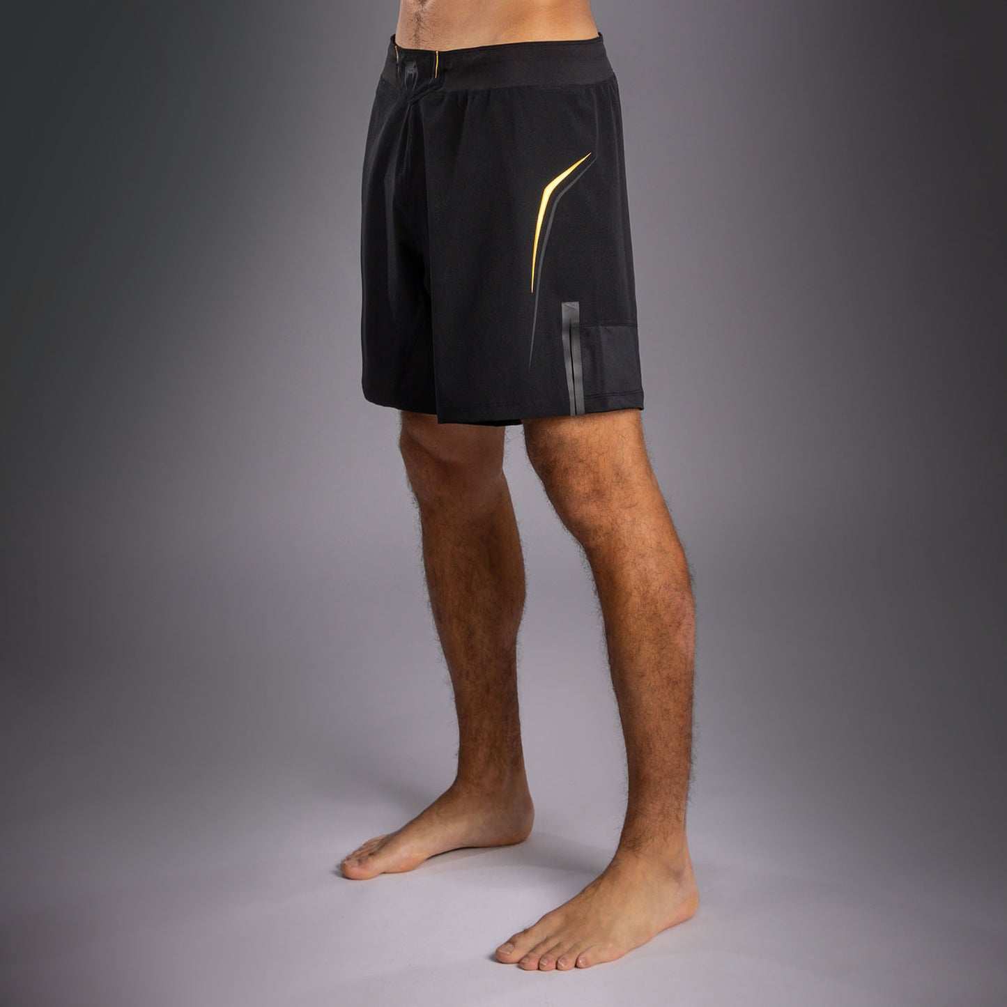 Venum G-Core Fight Shorts - Black/Gold