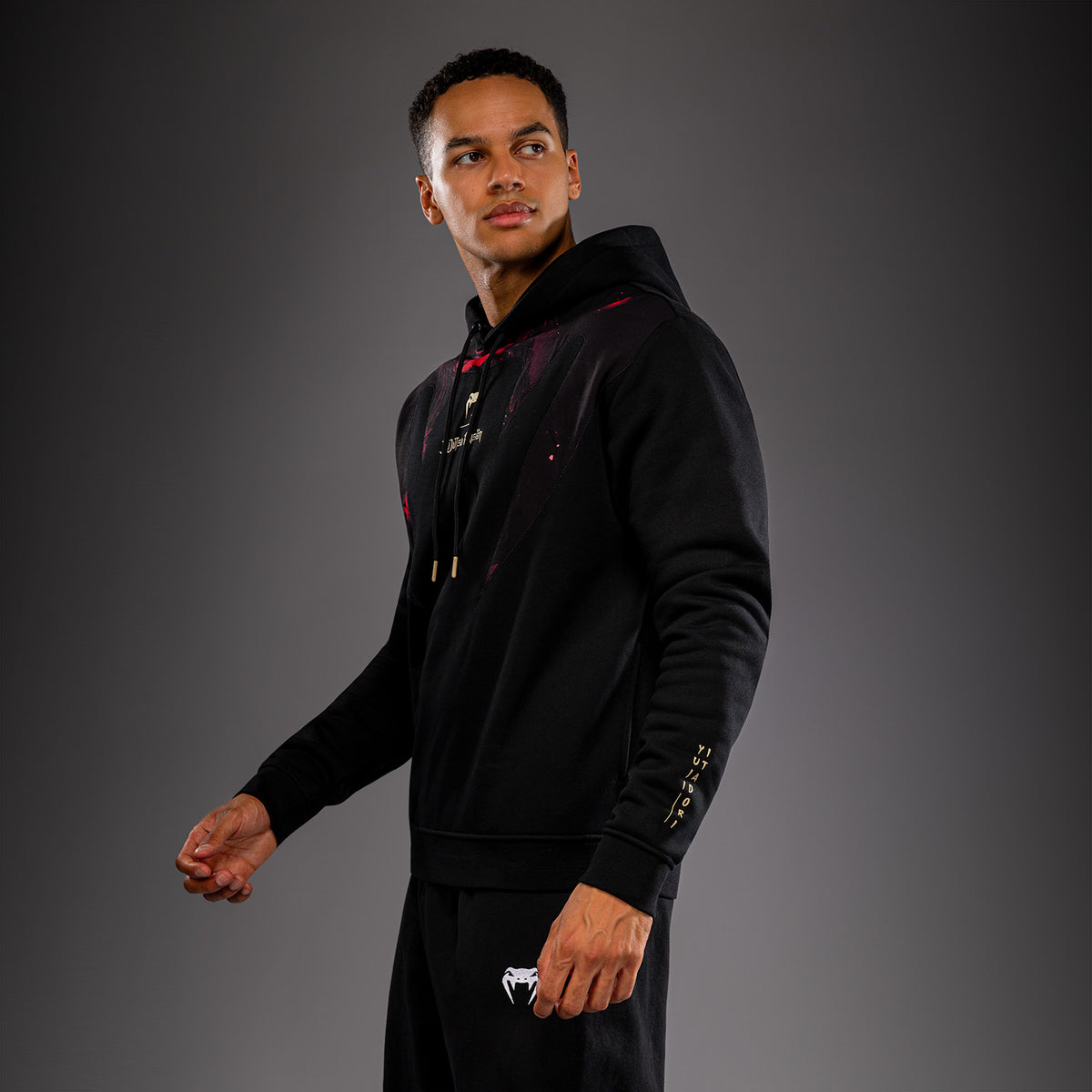 Jujutsu Kaisen x Venum Itadori Hoodie - Black/Red