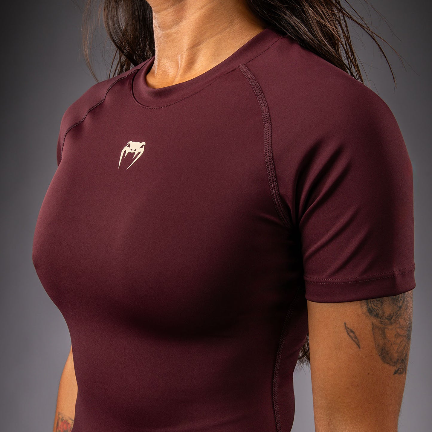 Venum Talisman Short Sleeve Rashguard - Plum