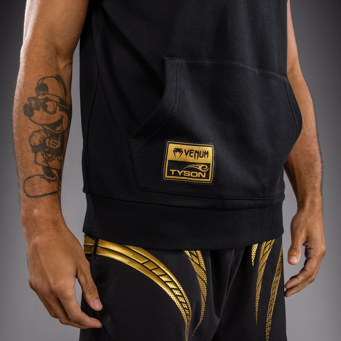 Venum x Mike Tyson Tiger Sleeveless Hoodie - Black/Gold
