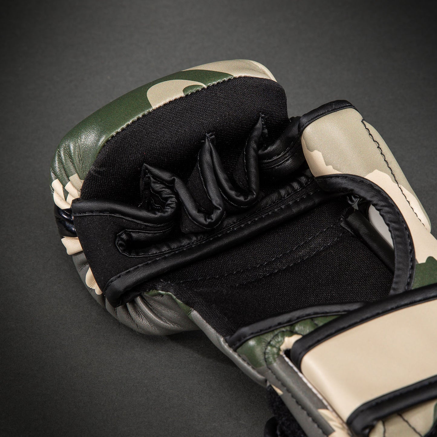 Venum Elite Camo Sparring Gloves - Khaki/ Off-white