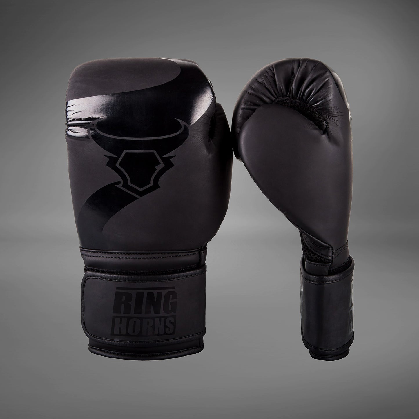Ringhorns Charger by Venum Boxing Gloves - Black/Black