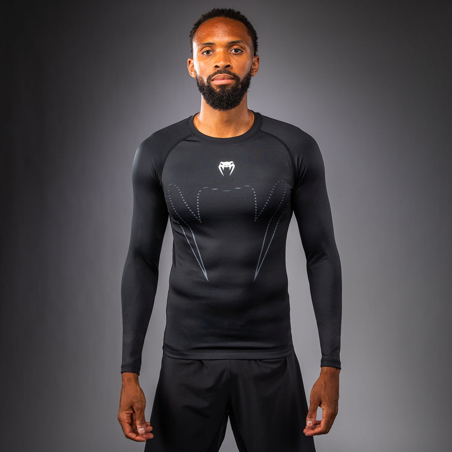 Venum Edge long sleeves Rashguard - Black/Sand