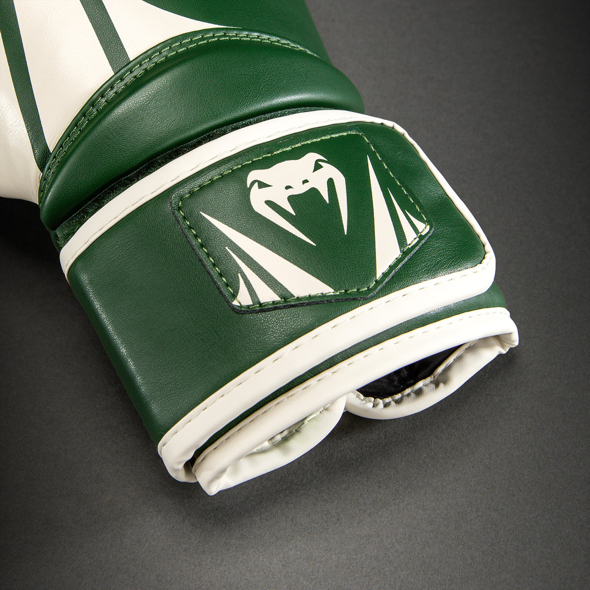 Venum Challenger 2.5 Boxing Gloves - Khaki/Off-White