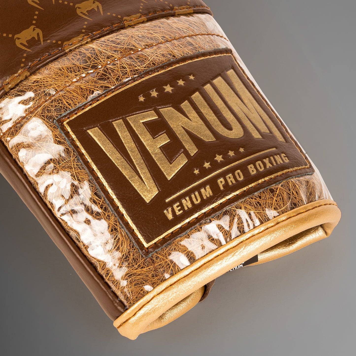 Venum Coco Monogram Pro Lace Up Boxing Gloves - Grizzly Brown