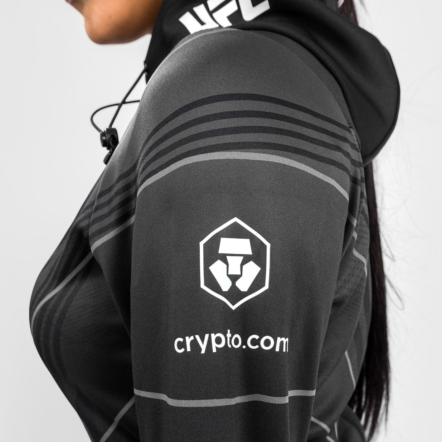 UFC Venum Authentic Fight Night 2.0 Women's Walkout Hoodie - Black