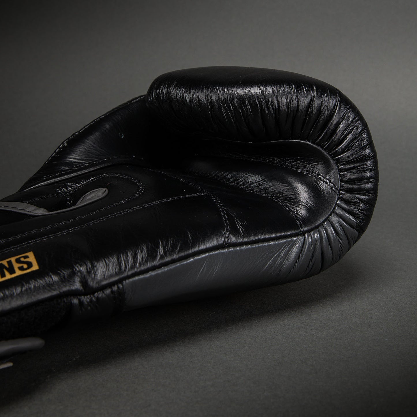 Ringhorns Charger by Venum Boxing Gloves - Black/Gold