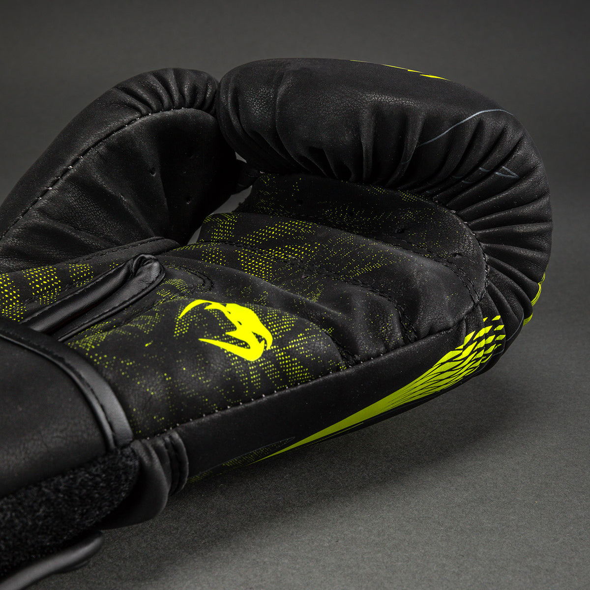 Venum Impact Amazonia Reborn Boxing Gloves - Black/Green