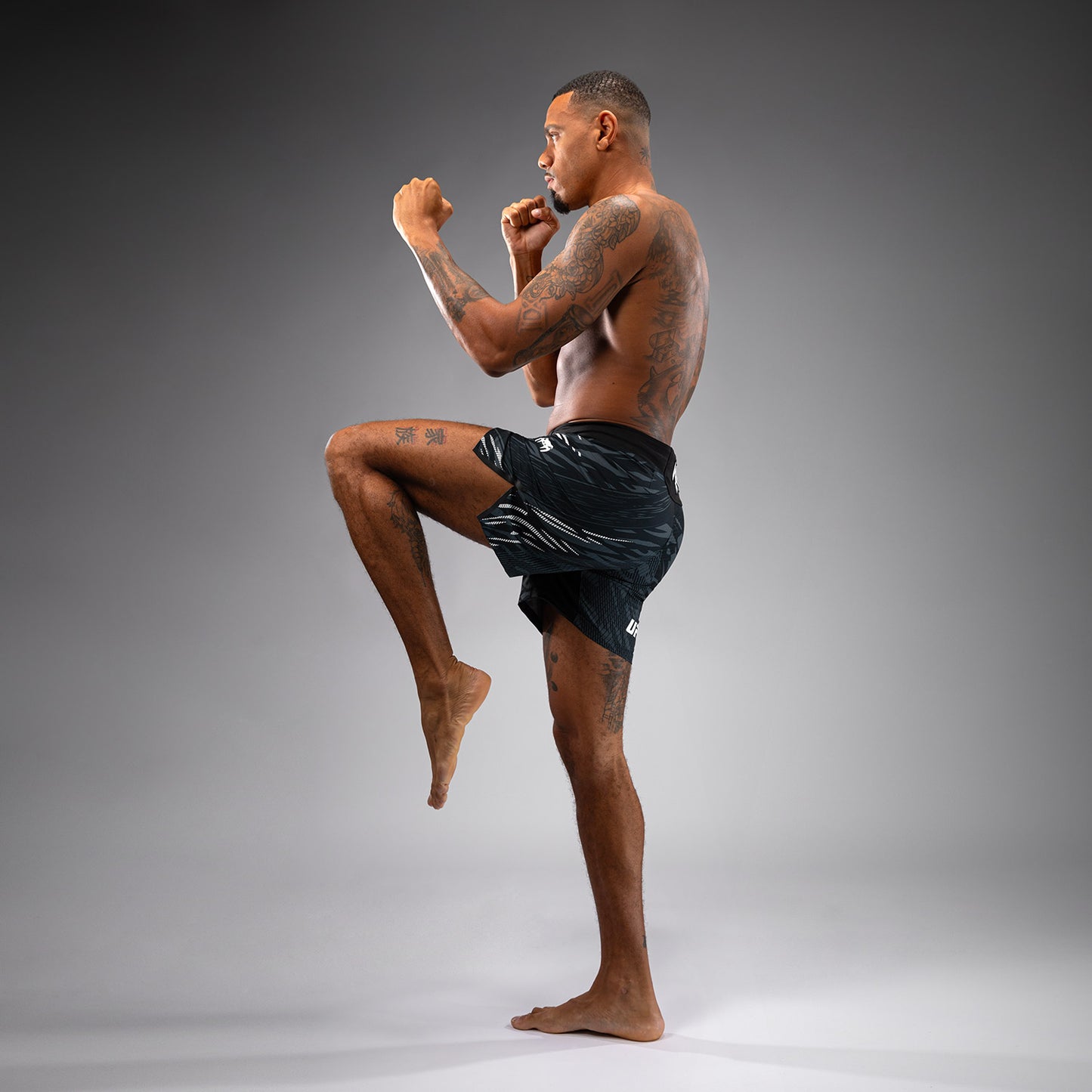 UFC Fusion by Venum Authentic Fight Night Men’s Fight Short - Short Fit - Black