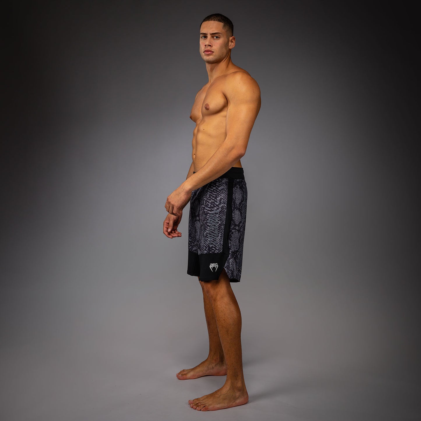 Venum G-Fit Scales Fightshorts - Black/ Charcoal Grey