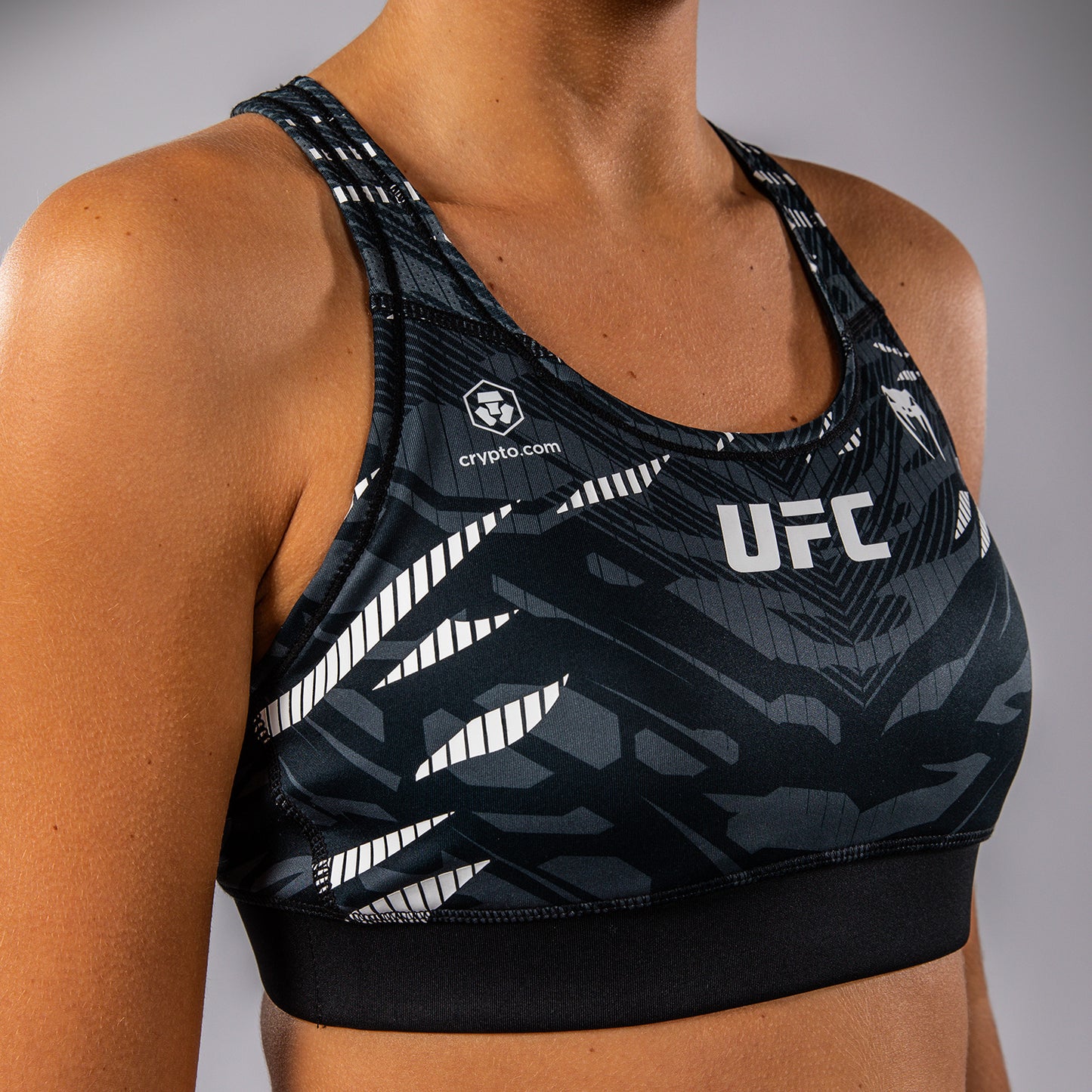UFC Fusion by Venum Authentic Fight Night Women’s Sports Bra - Black