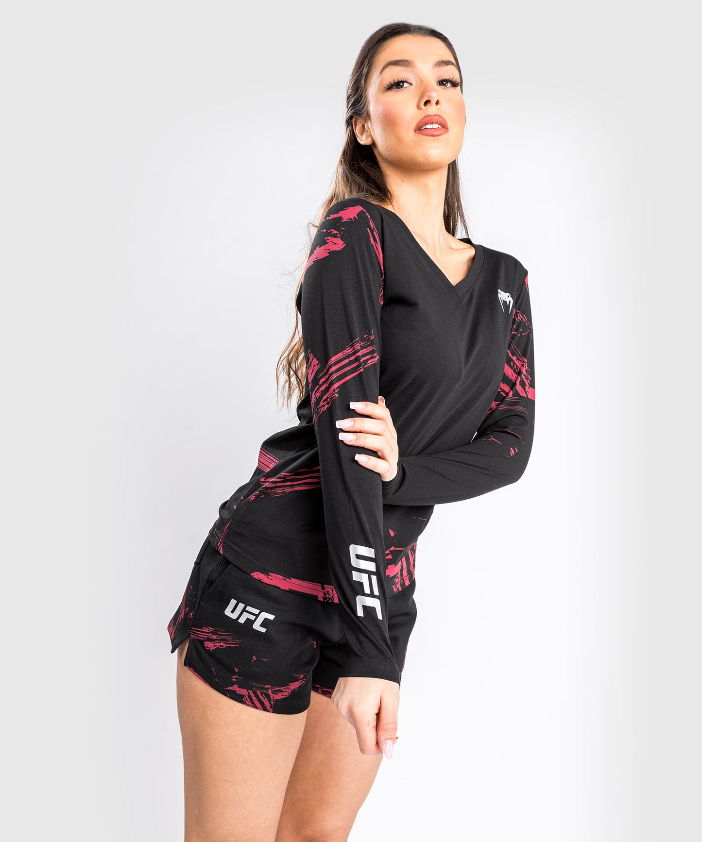 UFC Venum Authentic Fight Week Women’s 2.0 Long Sleeve T-Shirt - Black/Red