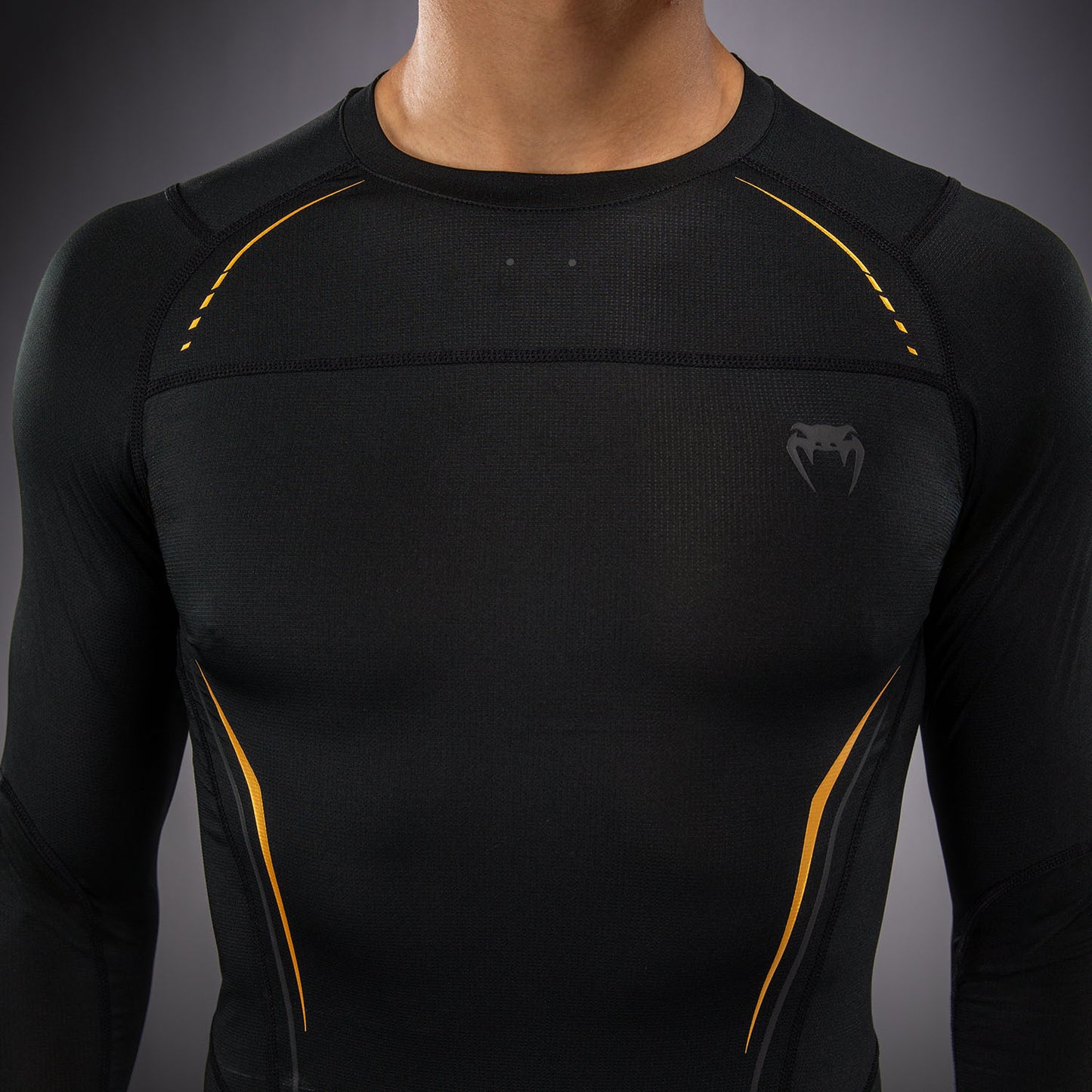 Venum G-Core Long Sleeve Rashguard - Black/Gold