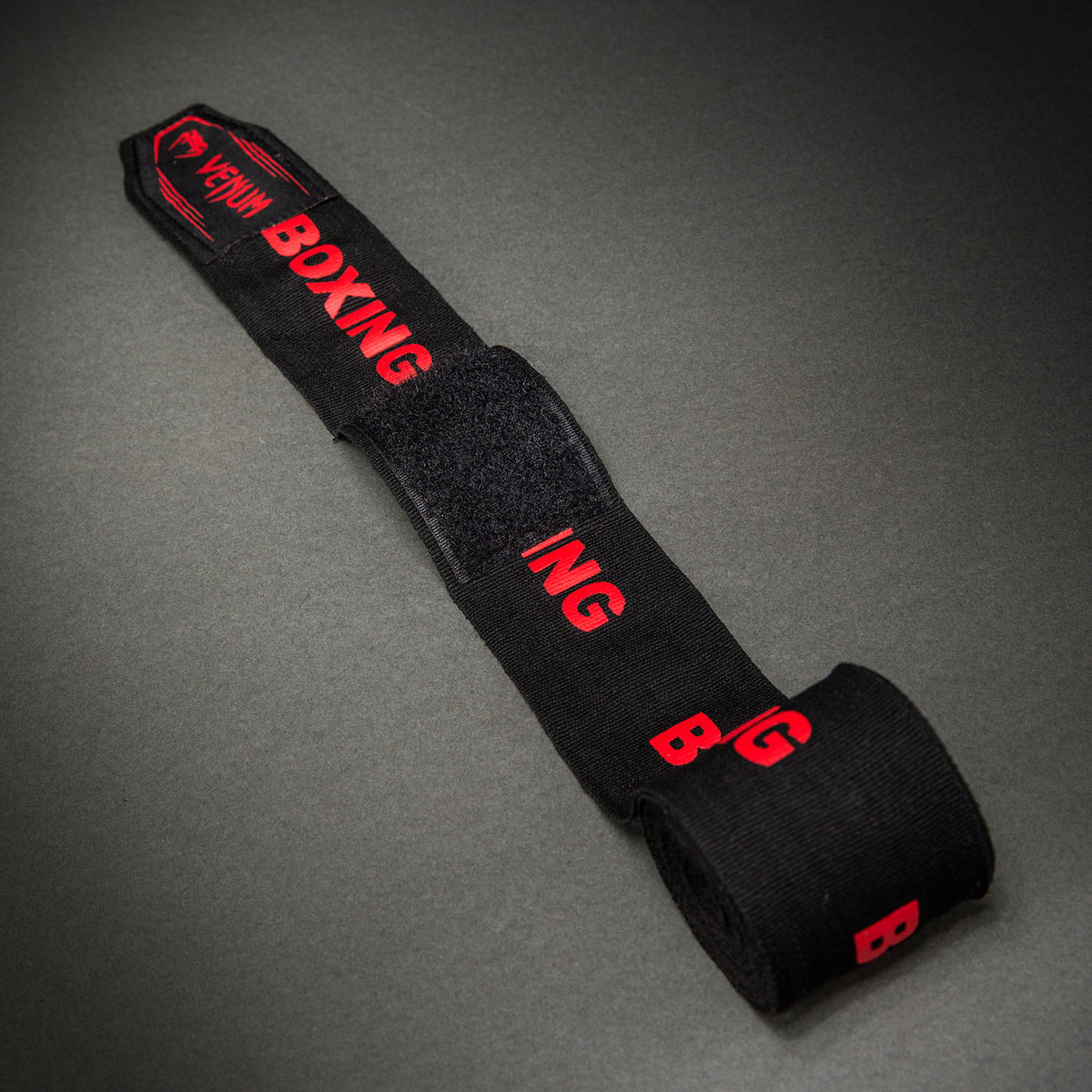 Venum Kontact Evo Boxing Hand Wraps - Black/Red