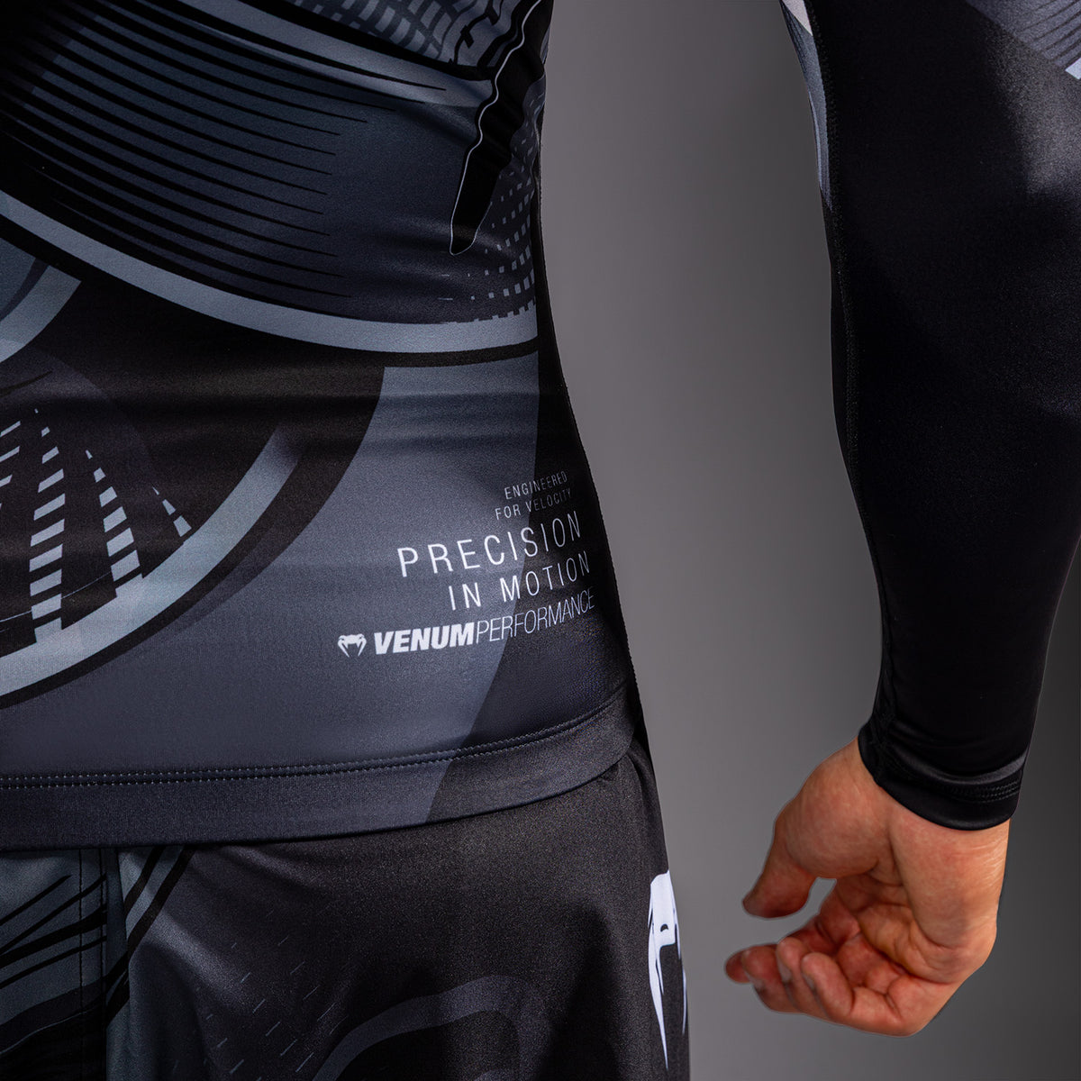 Venum Crimson Viper 2.0 Long Sleeve Rashguard - Black/Grey