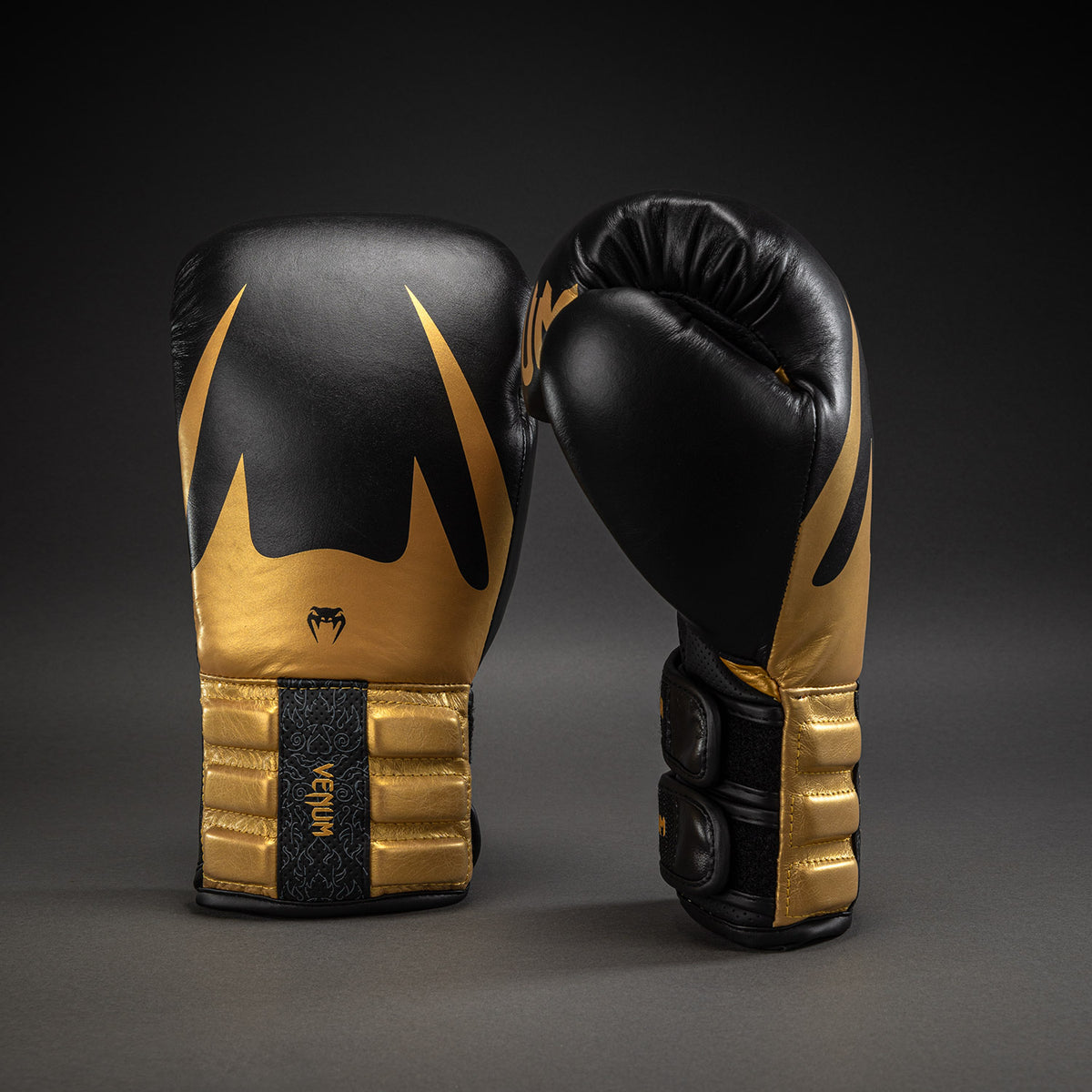 Venum Reverso Boxing Gloves – Black/Gold
