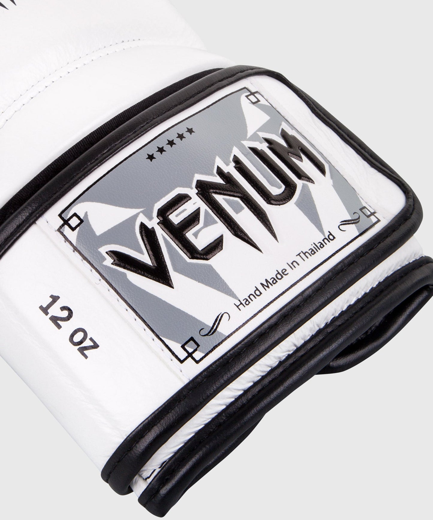 Venum Giant 3.0 Boxing Gloves - Nappa Leather - White