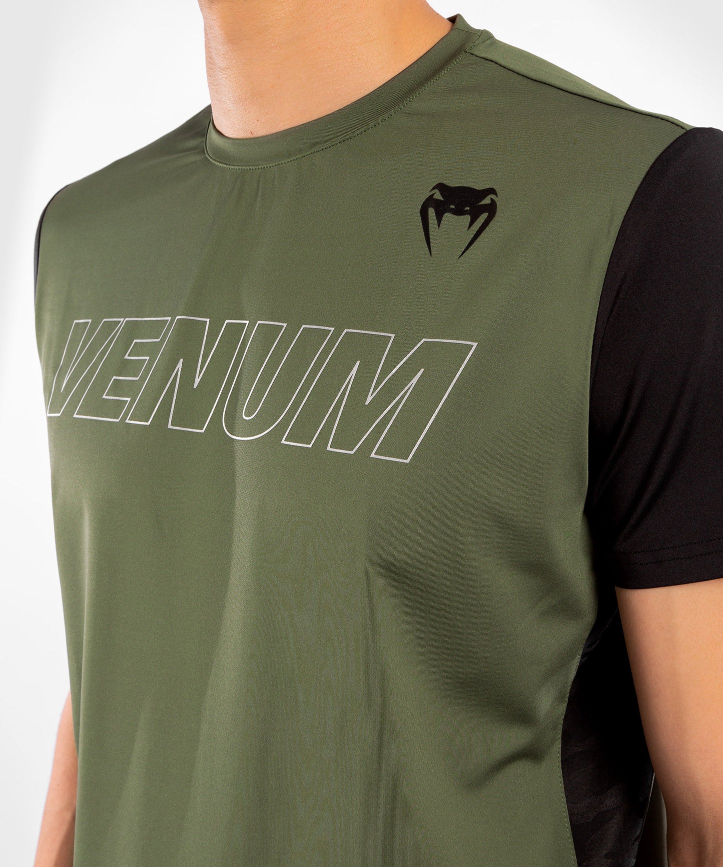 Venum Classic Evo Dry Tech T-shirt - Khaki/Silver