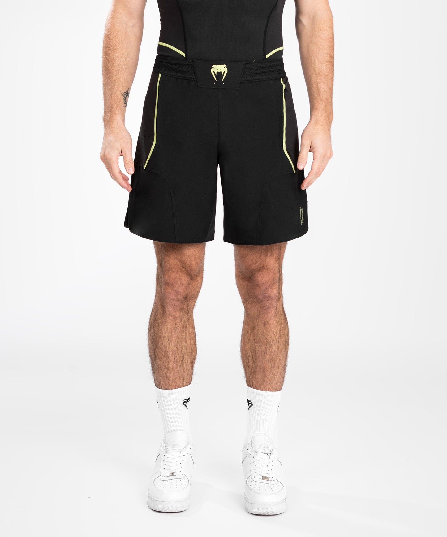 Venum Fusion 2.0 Fightshort - Black/Yellow