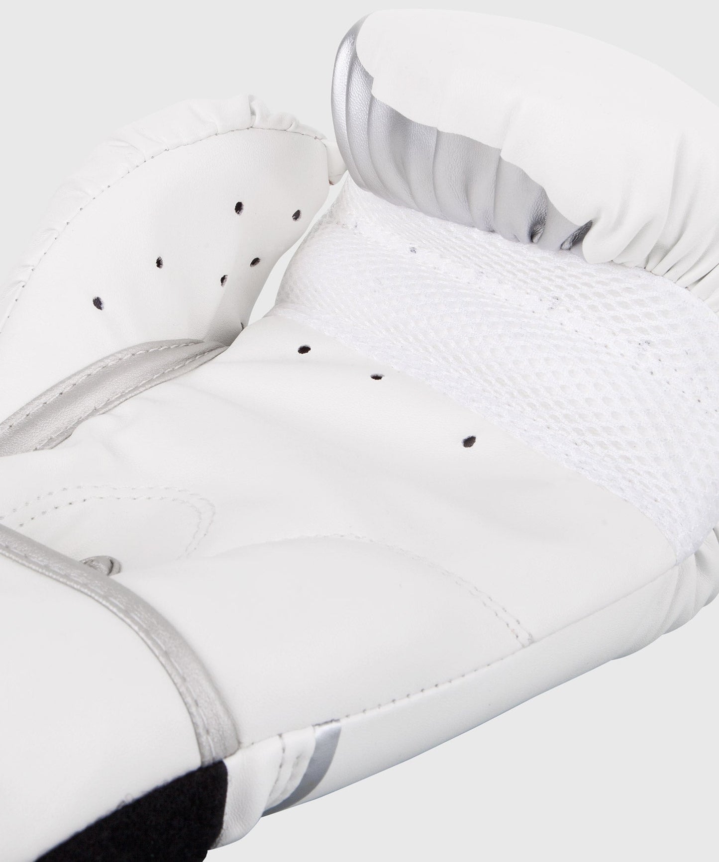 Venum Challenger 2.0 Boxing Gloves - White/Silver
