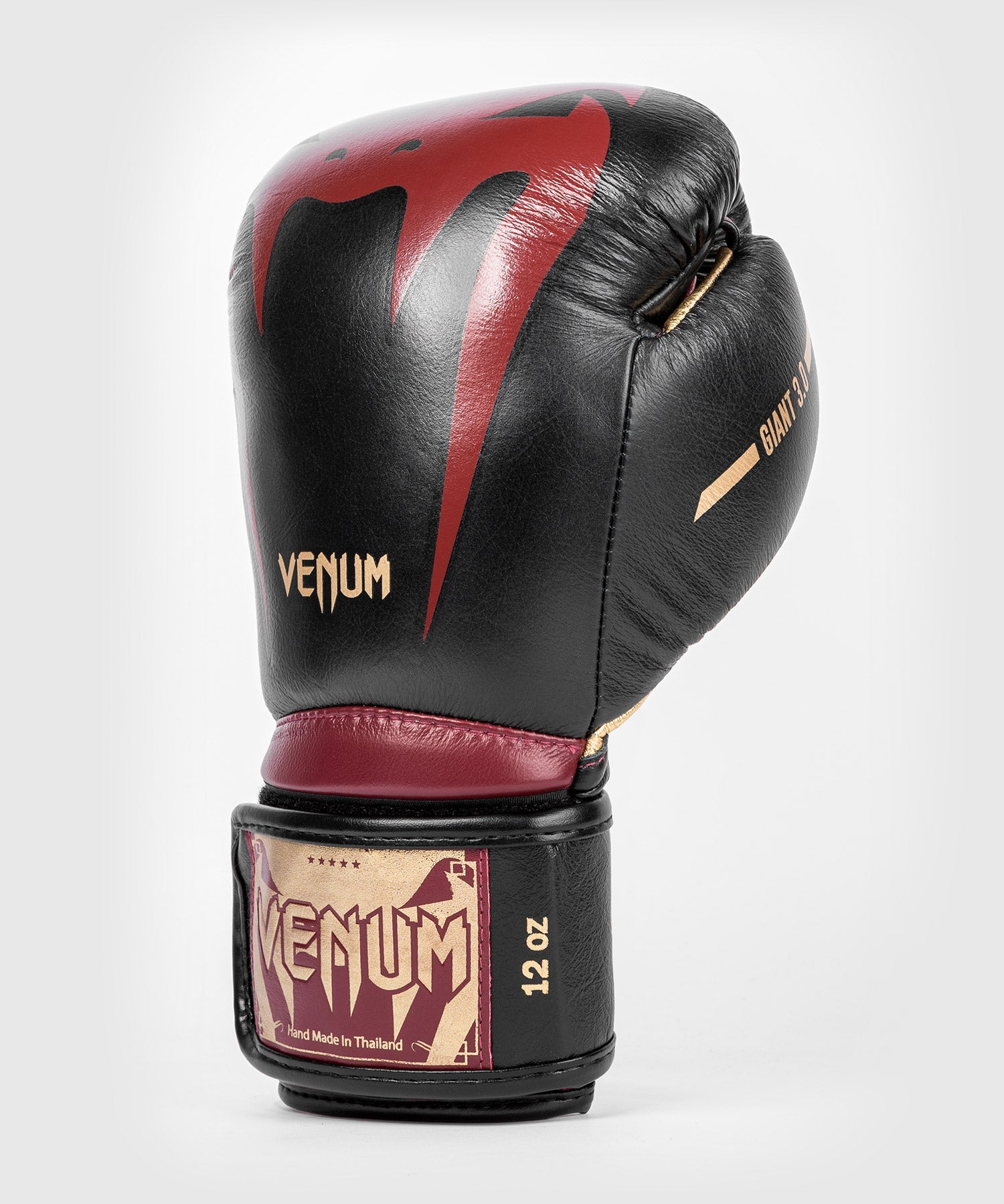 Venum giant 3.0 boxing gloves top