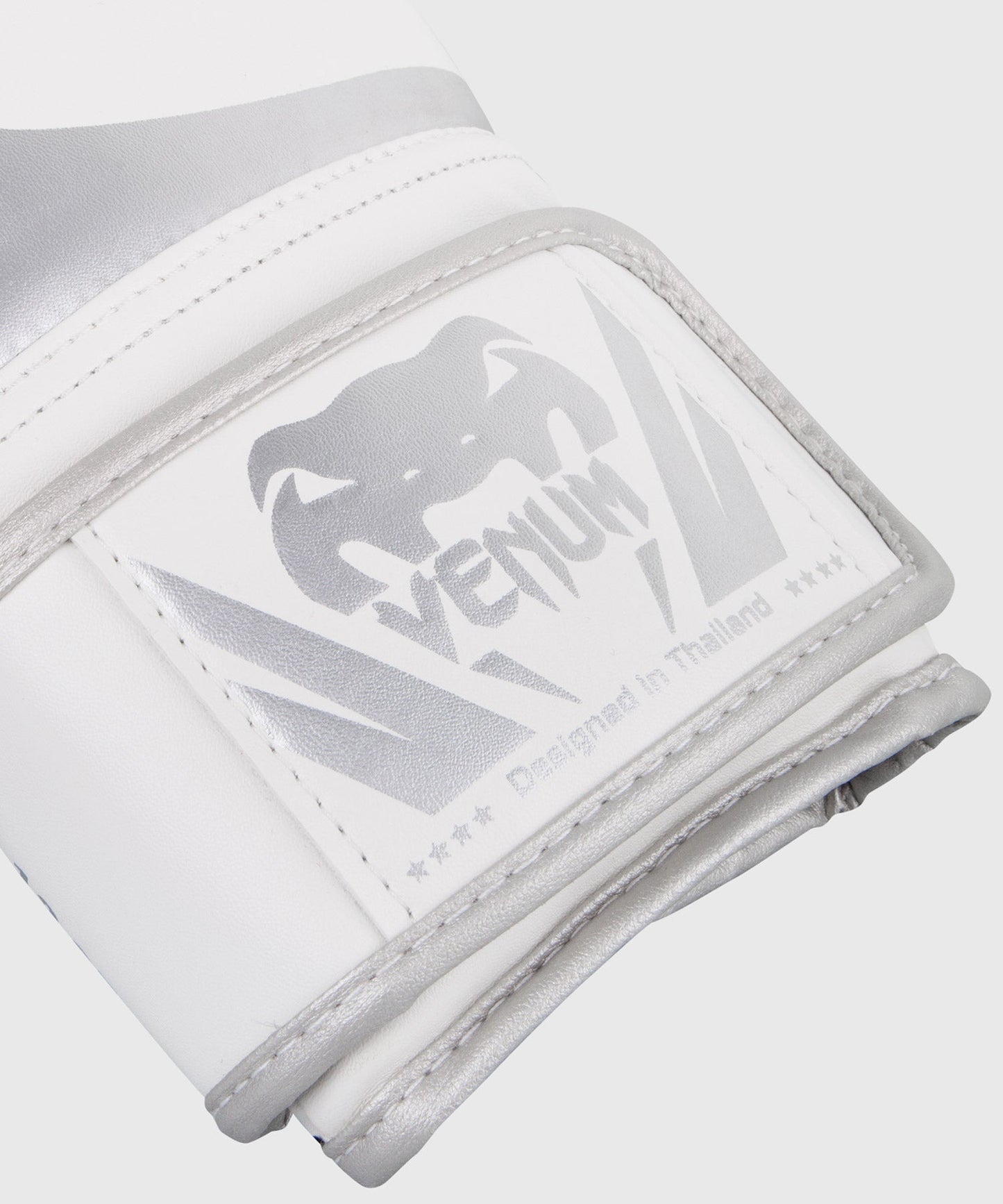 Venum Challenger 2.0 Boxing Gloves - White/Silver