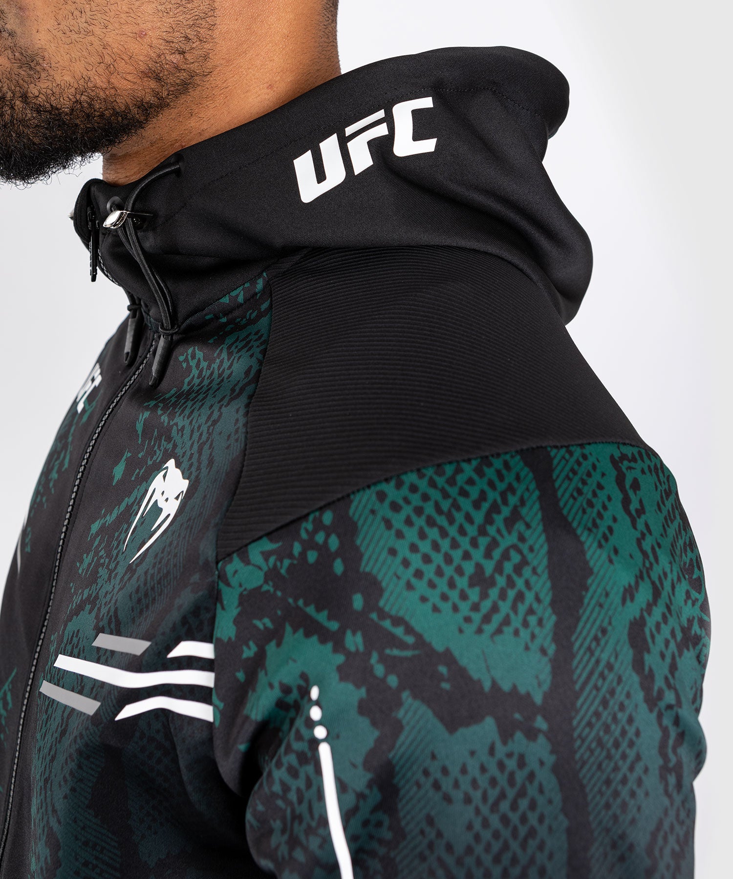 Veste reebok 2025 ufc verte